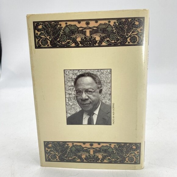 A Different Kind Of Christmas by Alex Haley 1988 First Edition Hardcover DJ - Picture 2 of 15